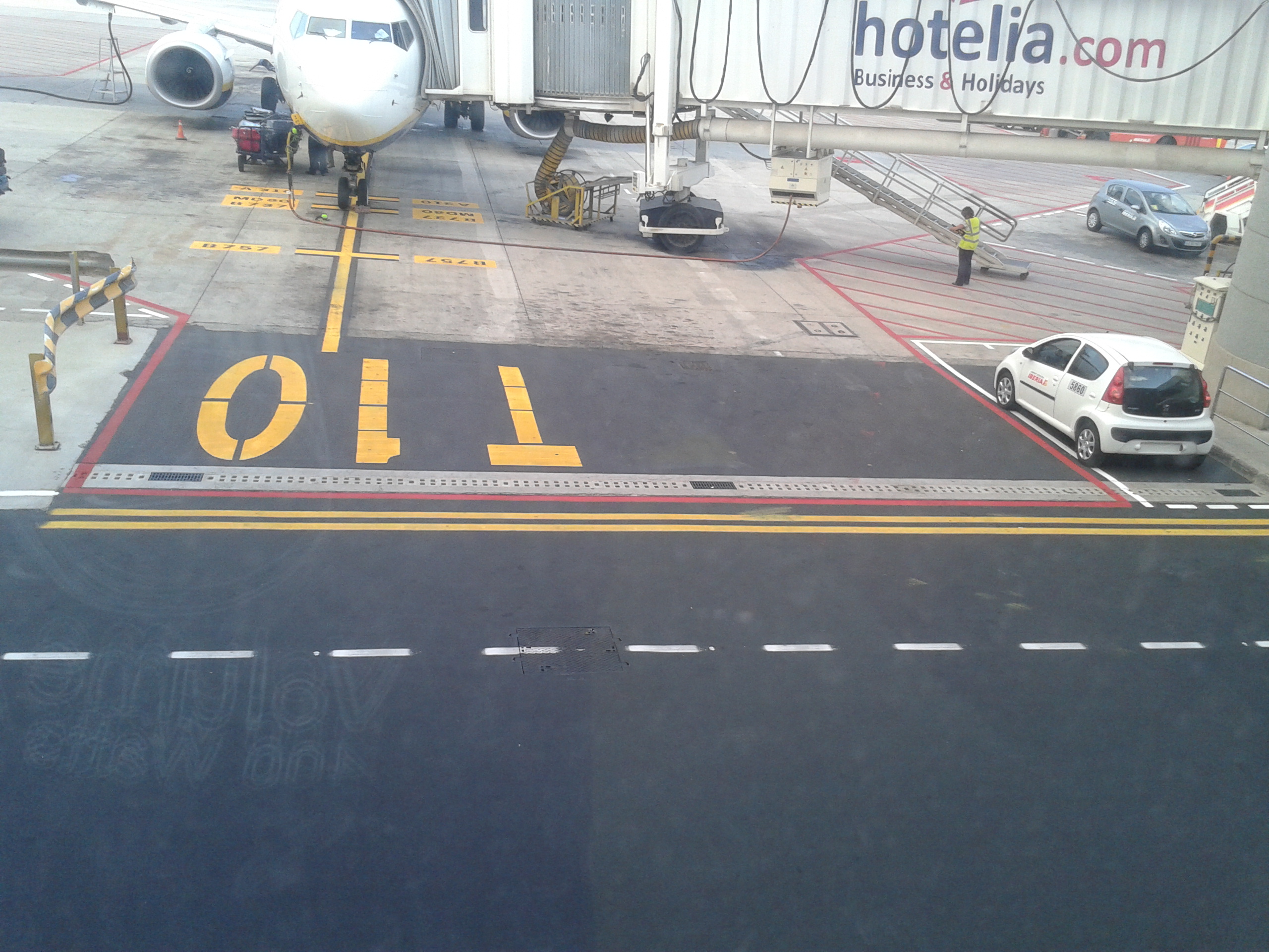 Canales de drenaje ACO en el Aeropuerto de Gran Canaria