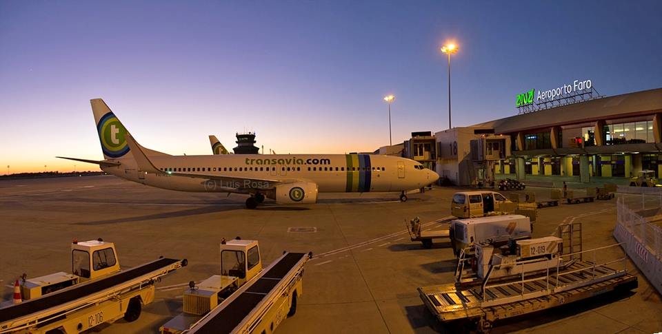 Canales de drenaje ACO en el Aeropuerto de Faro