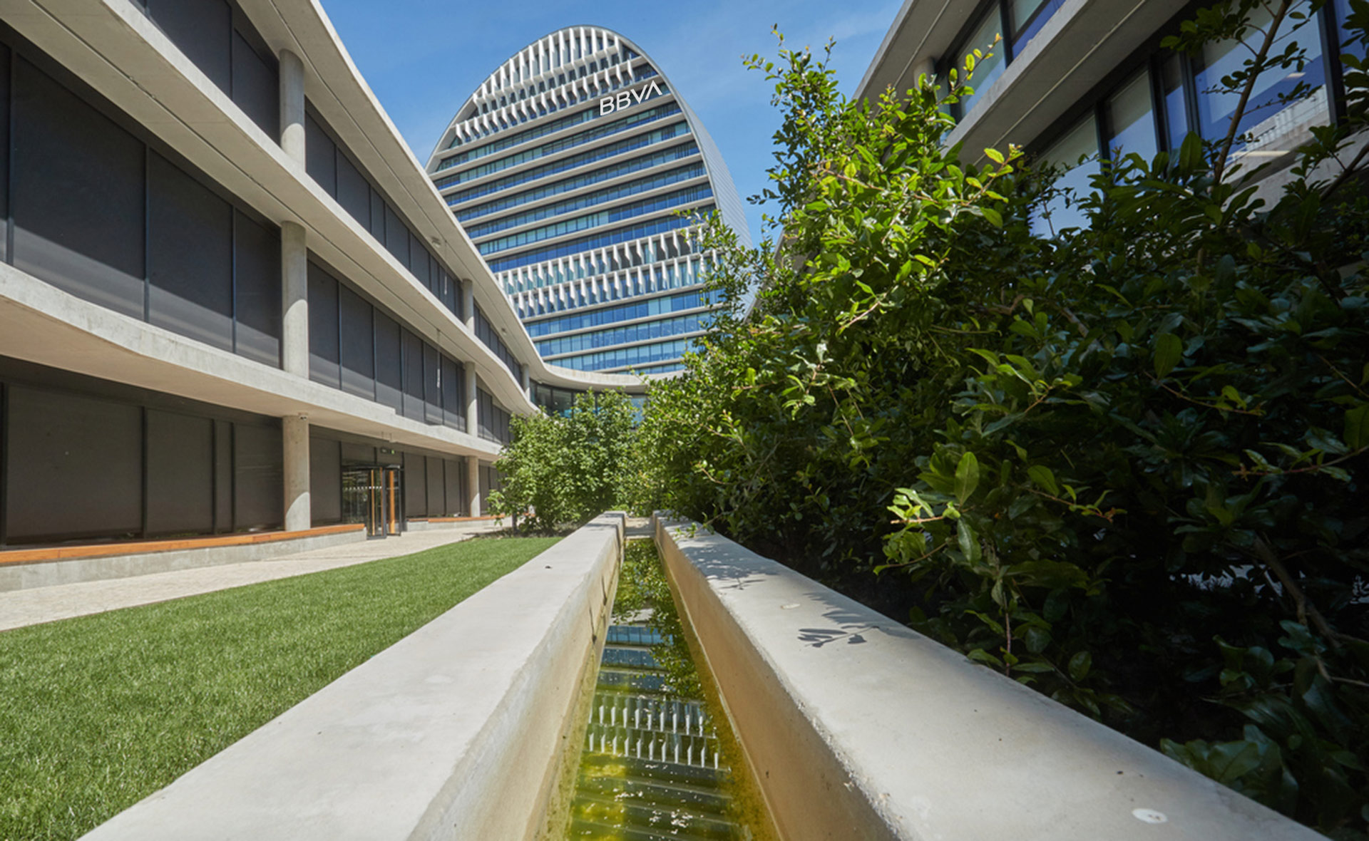 Canales de drenaje ACO en la Sede BBVA