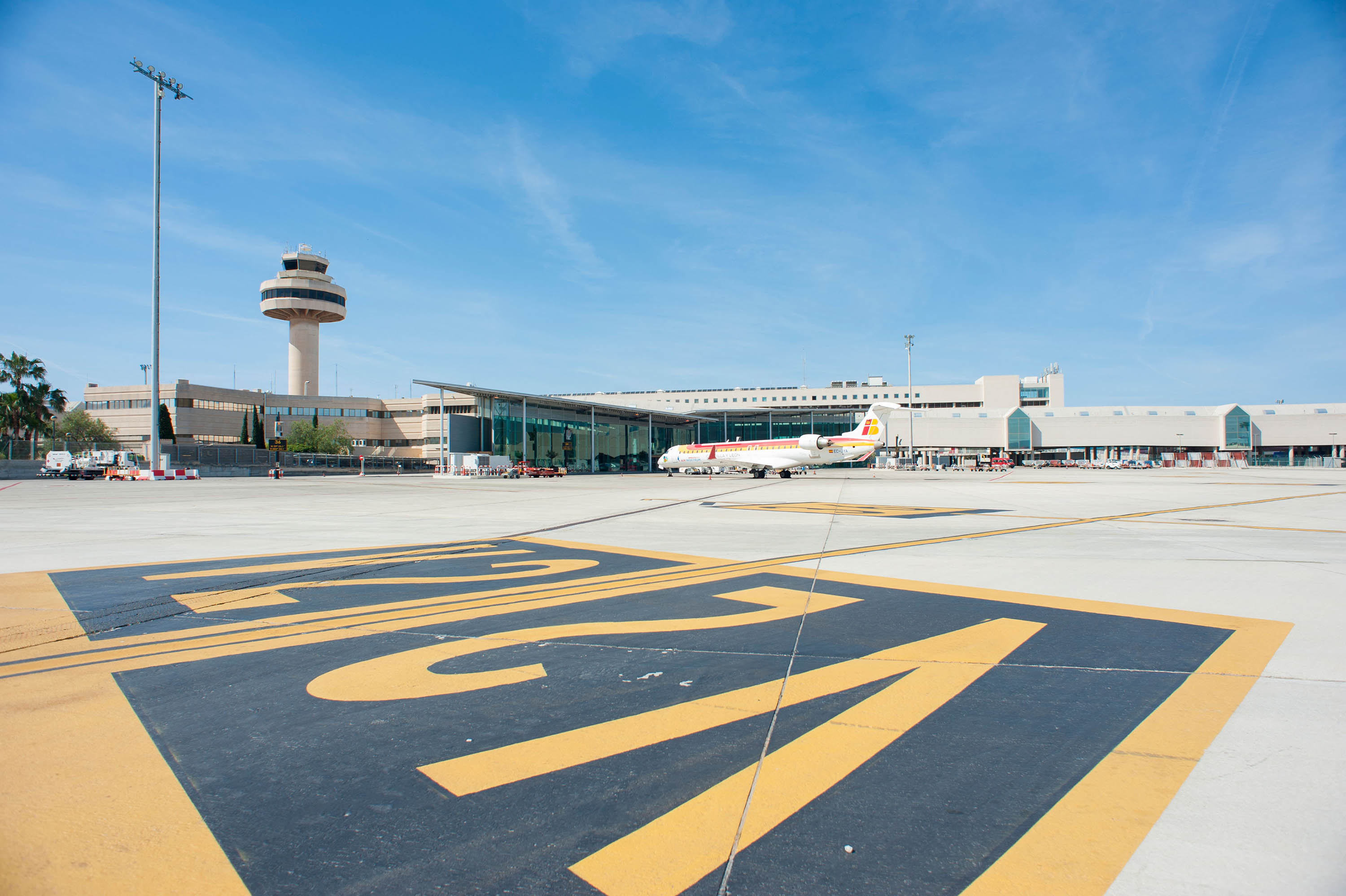 Canales de drenaje ACO en el Aeropuerto de Palma de Mallorca