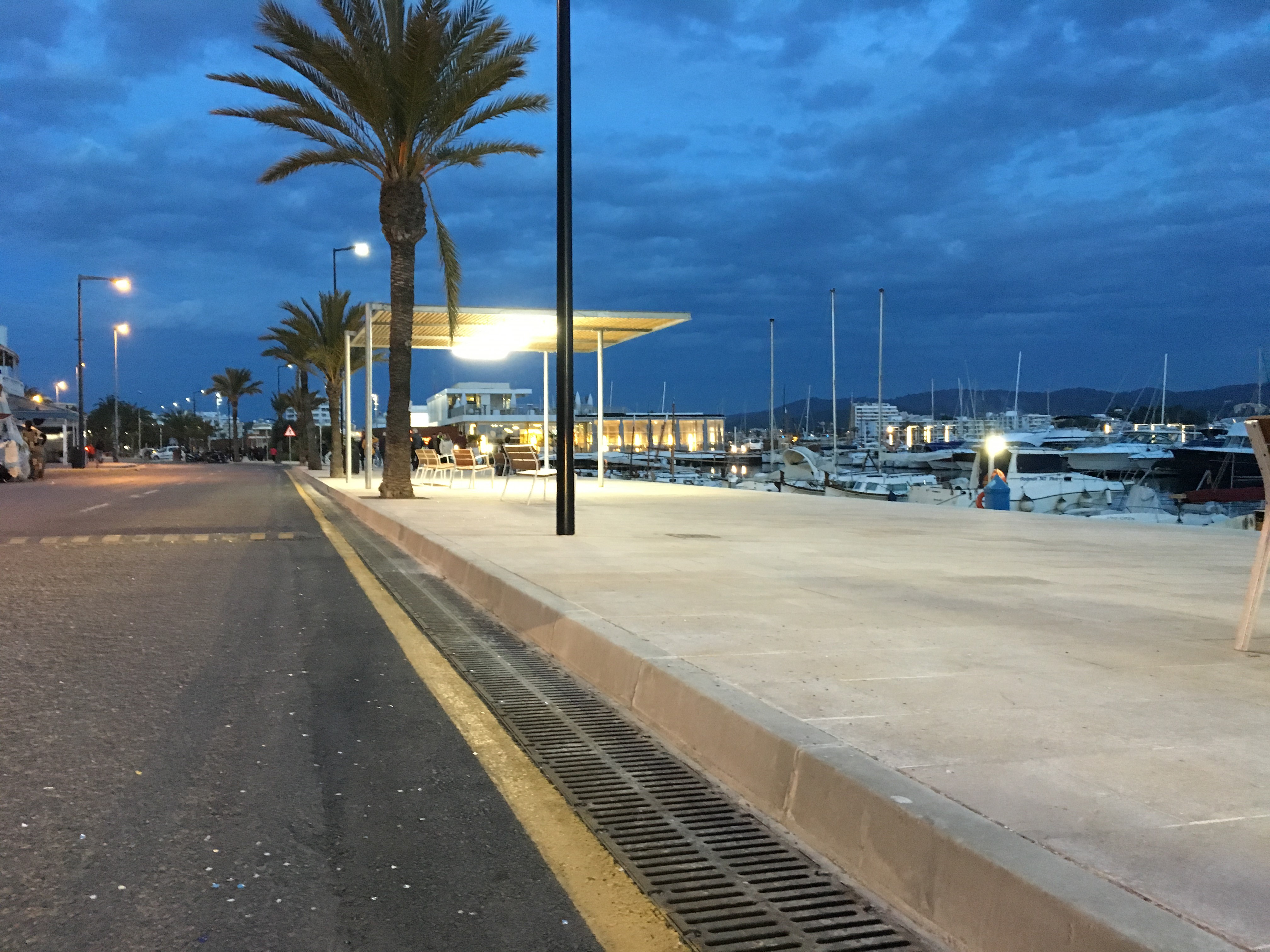 ACO en el Passeig Marítim de Sant Antoni de Portmany.